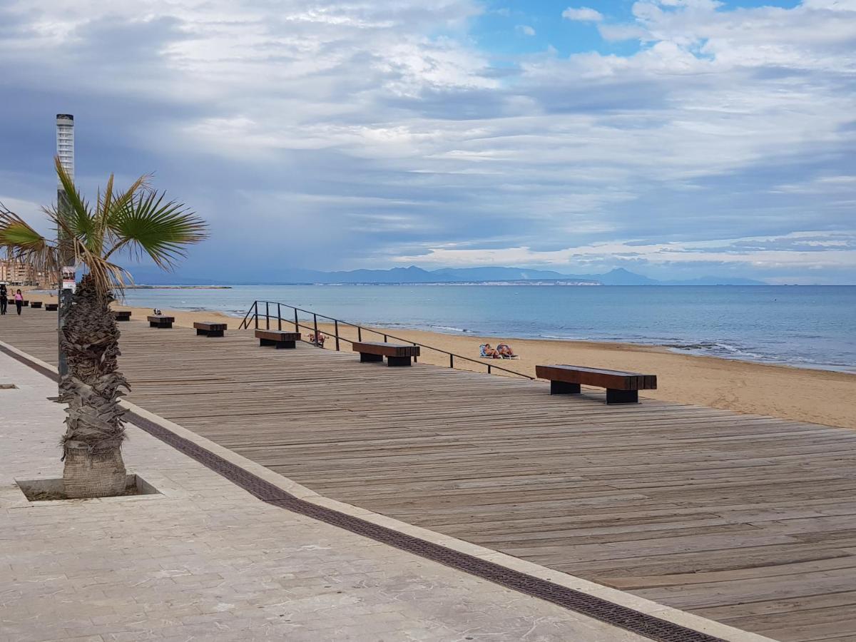Lovely Near The In Sunny La Mata Apartment *
